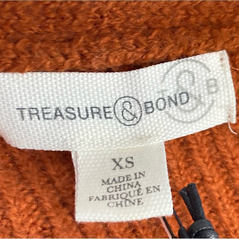 Nwt * Treasure & Bond V-Neck Oversized Ribbed Stitch Sweater In Rust — image 6 of 8